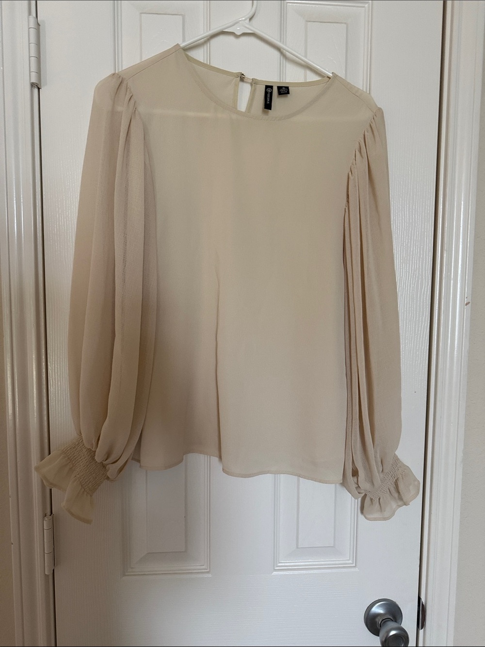 Versona Cream Long-Sleeve Chiffon Blouse
